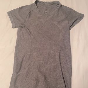 Lululemon tech short sleeve shirt
